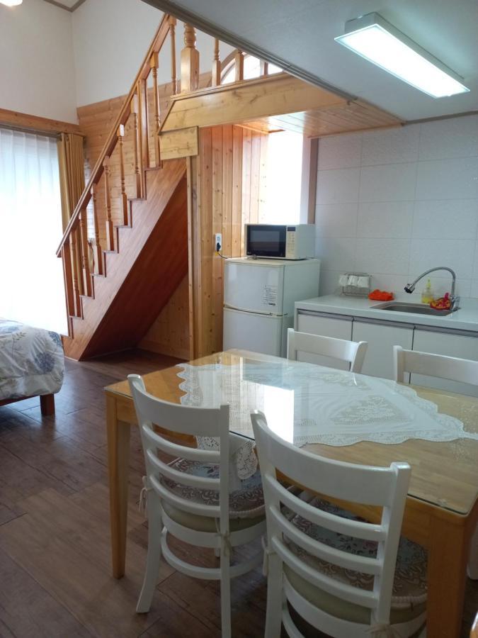 Good Day Pension Seogwipo-stad Buitenkant foto