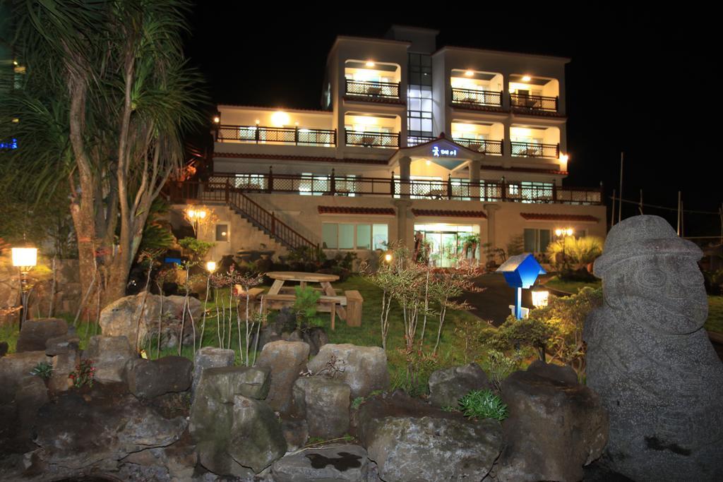 Good Day Pension Seogwipo-stad Buitenkant foto